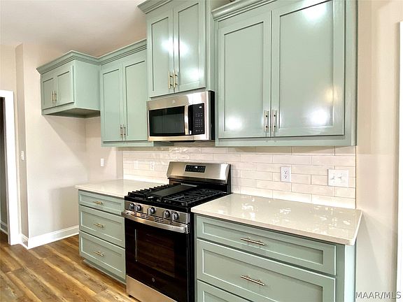 4th image of 471 Nixon Rd