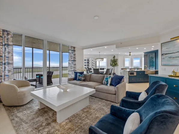 1060 Borghese Ln APT 1806, Naples, FL 34114