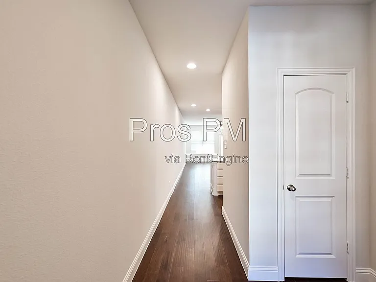 4256 Mingo Dr — Photo 20