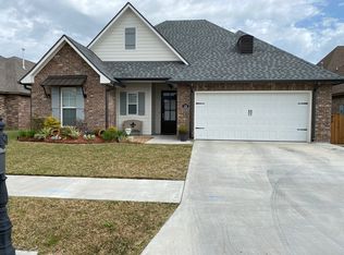 123 Harton Rd, Youngsville, LA 70592