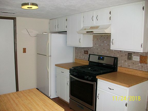 3rd image of 2086 Millpond Ln