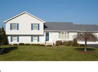300 Cool Breeze Dr, Clayton, DE 19938