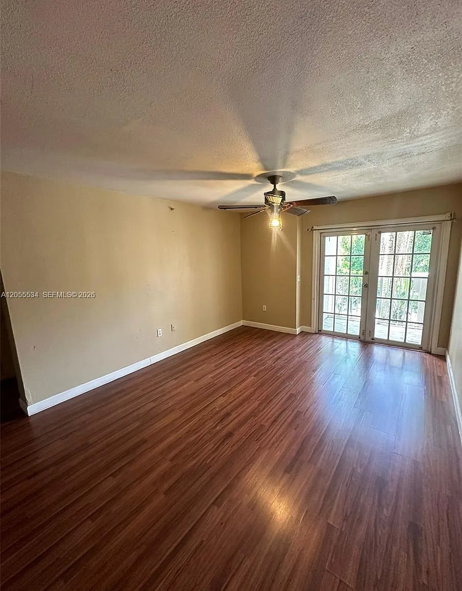 Evergreen Lakes Condo — Photo 1