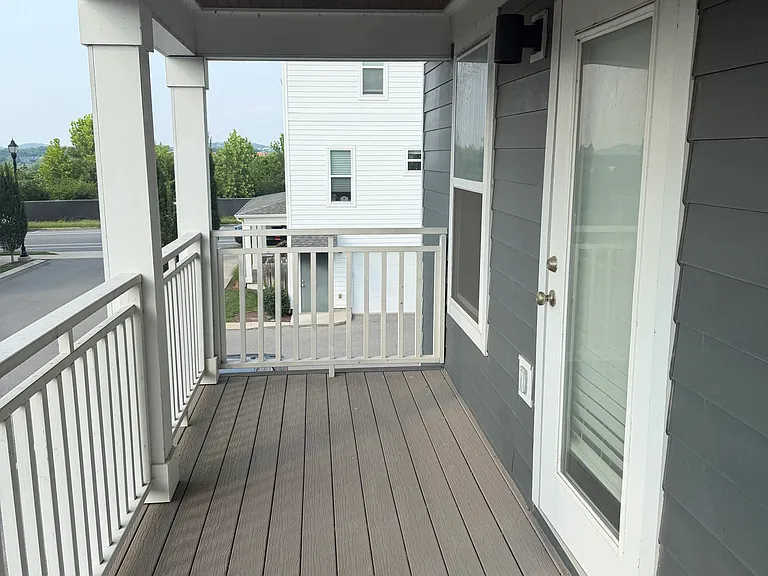1633 54th Ave N #5 — Photo 37