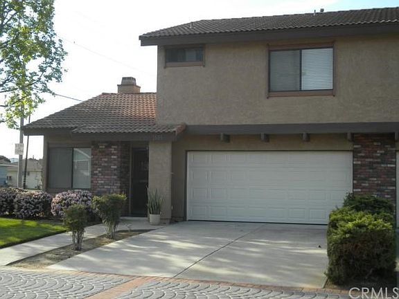 2nd image of 1055 N Glendora Ave