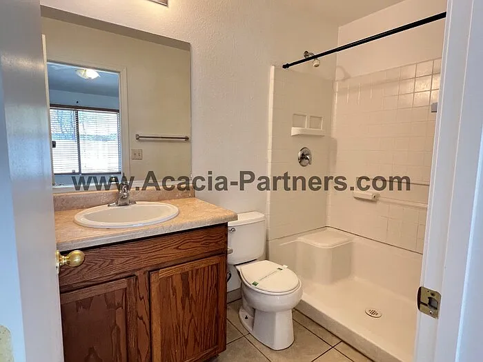 2145 E Calle Gran Desierto — Photo 9