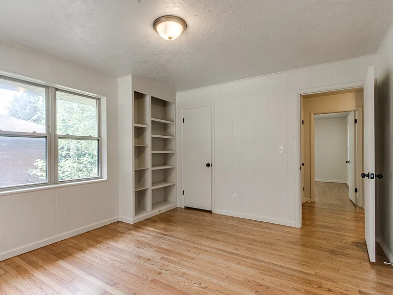 17 Burk Way — Photo 18
