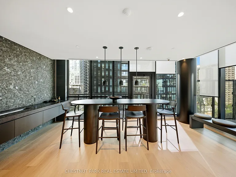 110 Broadway Ave #1113S — Photo 13