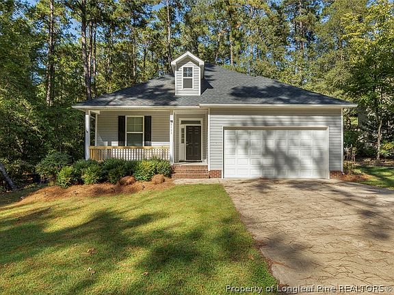 2nd image of 1425 Carolina Dr