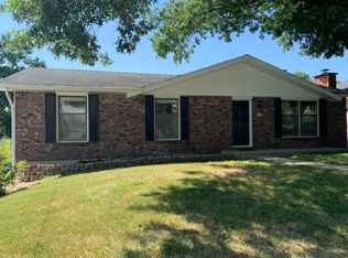 1104 Krohn St, Boonville, MO 65233