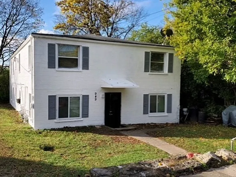 949 Adams St. — Photo 1