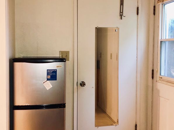 (undisclosed Address)