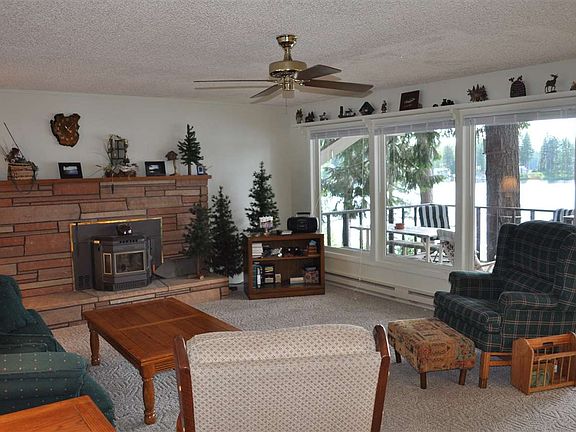 3rd image of 481 Sacheen Terrace Dr