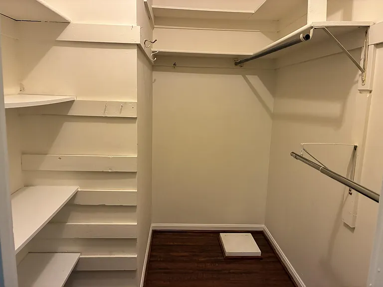 4834 King Solomon Dr — Photo 15