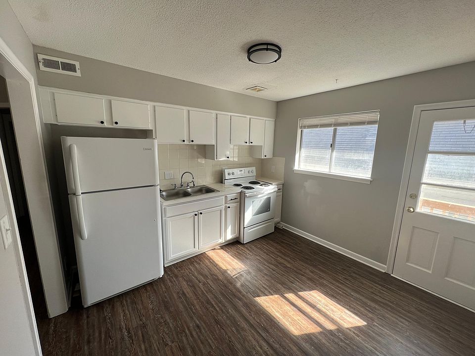 1st image of 634 N 31st St #3
