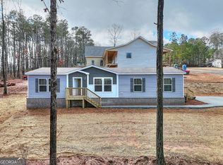 437 Graystone Dr, Winder, GA 30680
