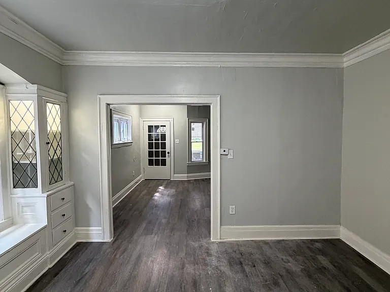 929 Thornhill Dr #1 — Photo 6