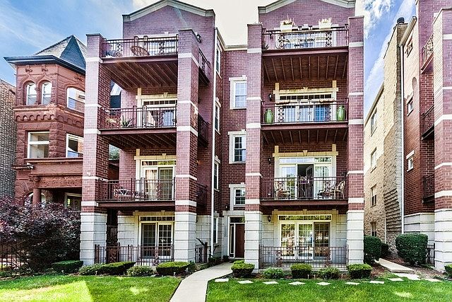 1st image of 4736 S Drexel Blvd #3S