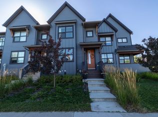 5191 Chappelle Rd SW, Edmonton, AB T6W 3H3