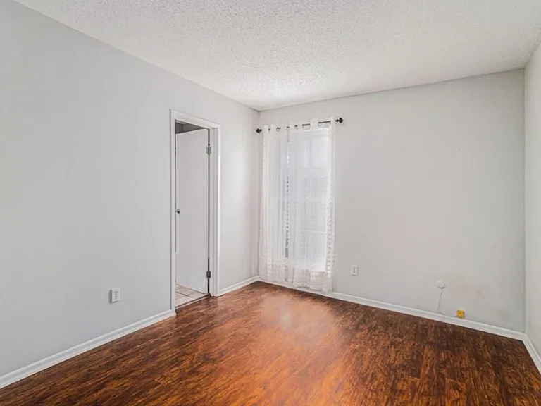 8067 N Stoddard Ave — Photo 11