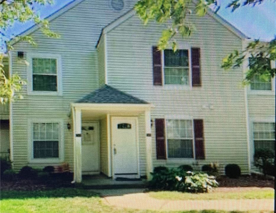 1st image of 348 Artist Lake Dr #2