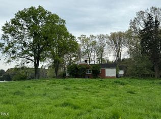 9923 N Roxboro Rd, Bahama, NC 27503