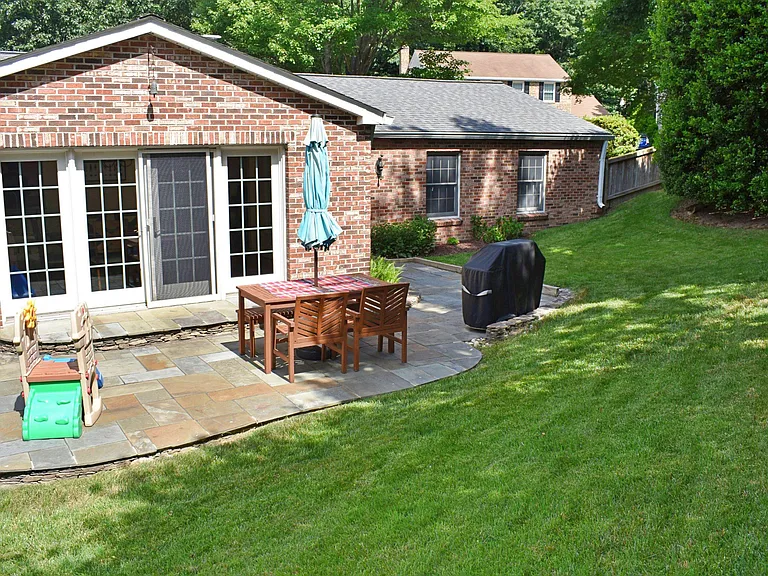 8097 Winding Way Ct — Photo 33