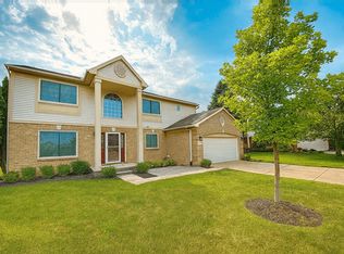 339 Red Rock Ct, Ann Arbor, MI 48103