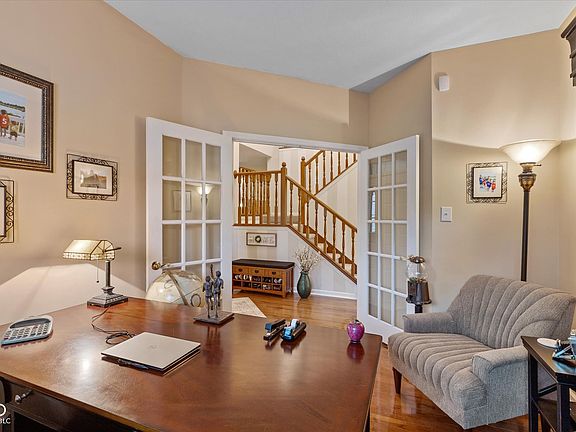 4th image of 12705 Bent Oak Ct