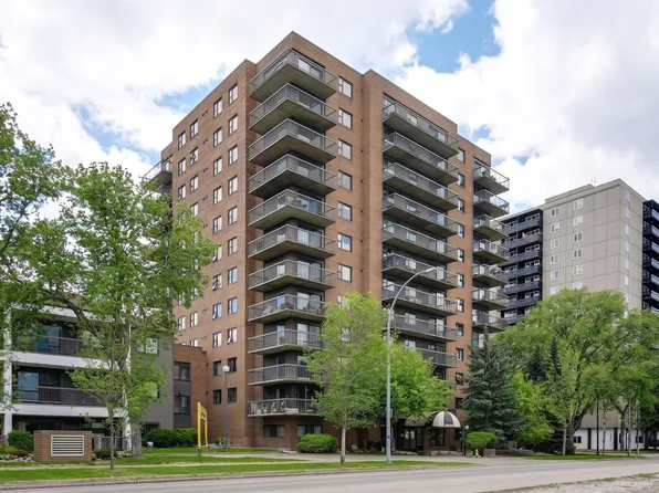 10545 Saskatchewan Dr NW #502, Edmonton, AB T6E 6C6