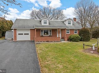 380 Snyder Rd, Reading, PA 19605
