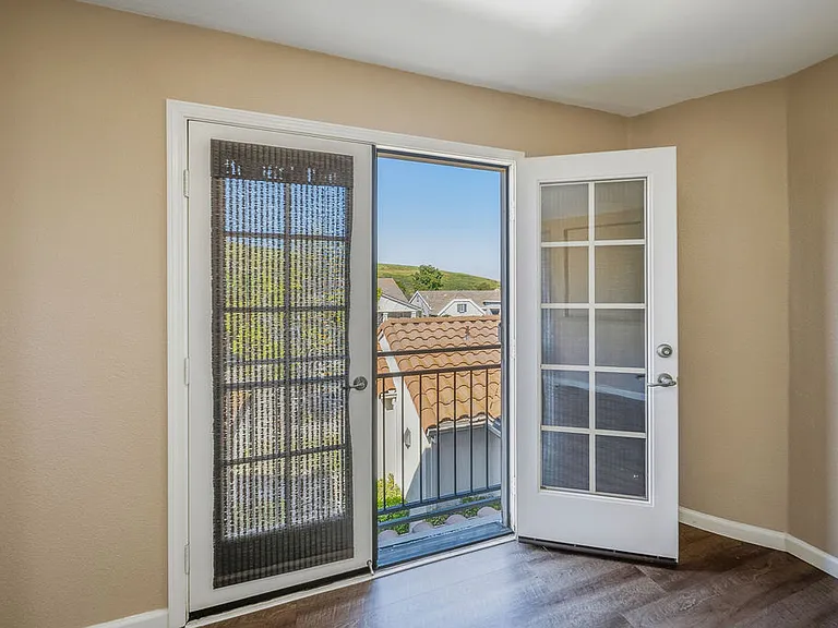 4855 Greencastle Way — Photo 35