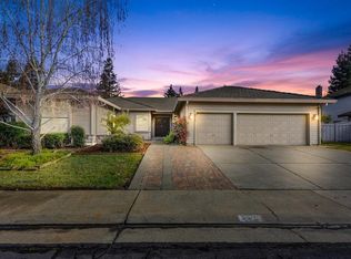 8979 Beaver Brook Ct, Elk Grove, CA 95624