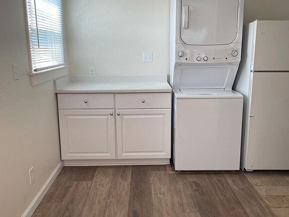 5th image of 5833 Mandarin Dr #5833