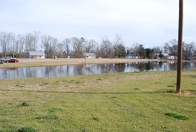 2nd image of 641 Derby White Sand Rd