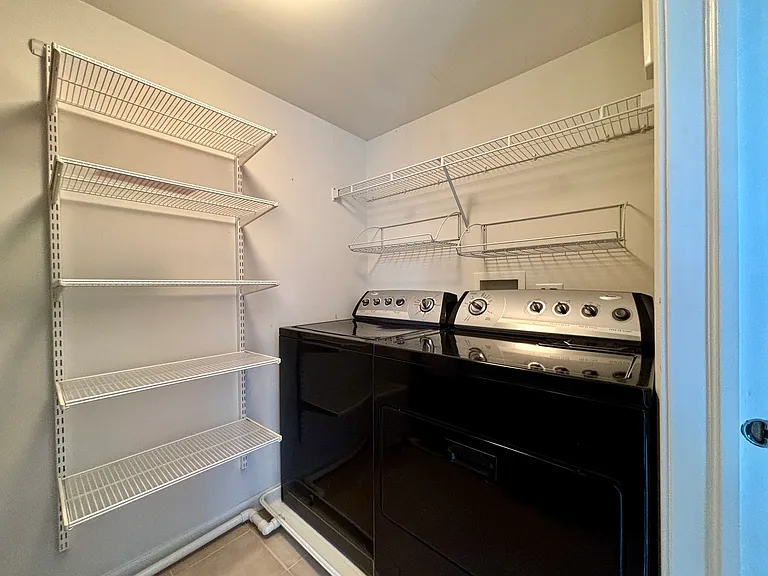 1634 Windward Dr — Photo 6