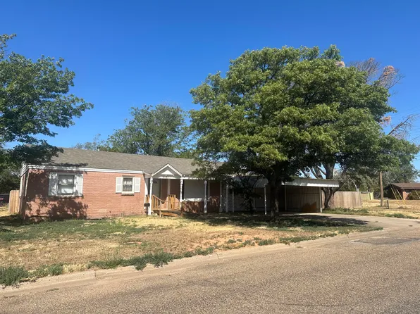 2101 Smythe St, Plainview, TX 79072