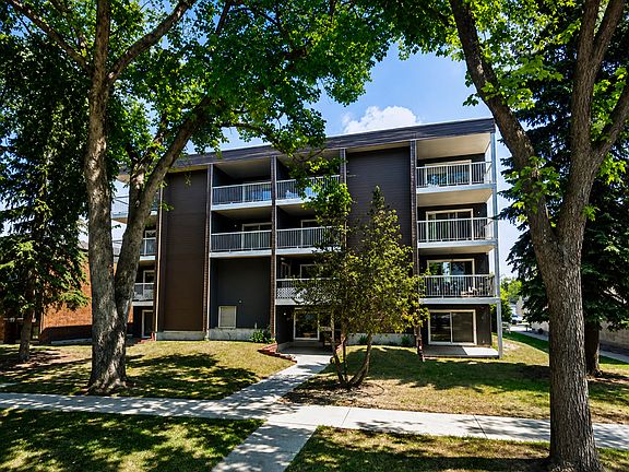 2nd image of 10837 117th St NW #205