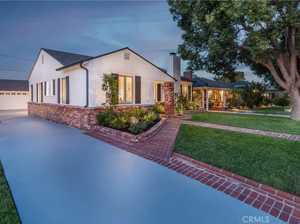 220 S Reese Pl, Burbank, CA 91506