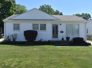 545 Rosewood Ave, Ypsilanti, MI 48198