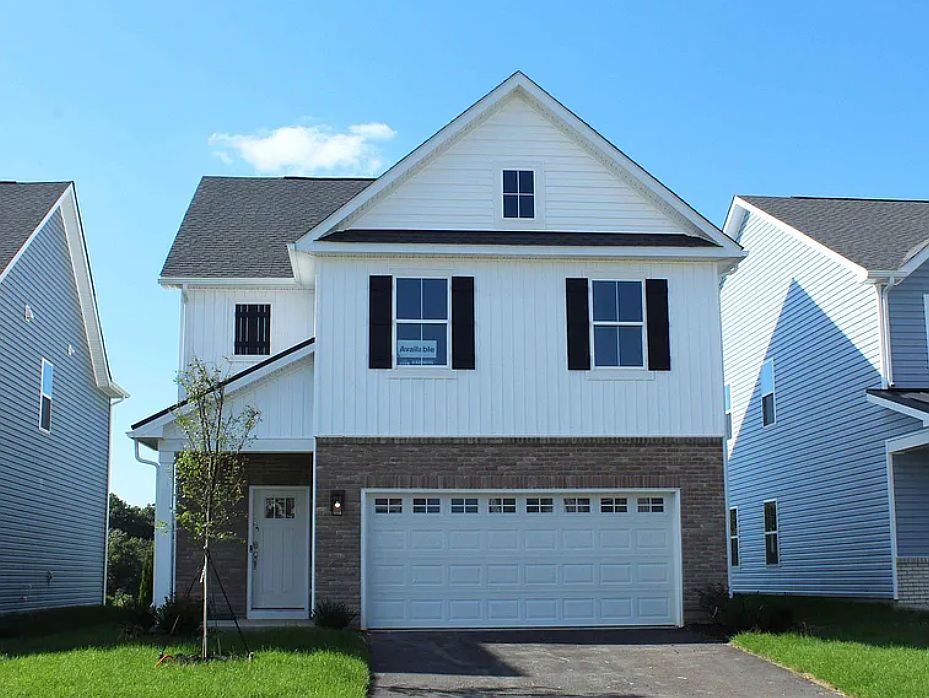 1st image of 107 Monacan St #1