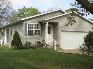 2561 Wykes Ave SW, Wyoming, MI 49509