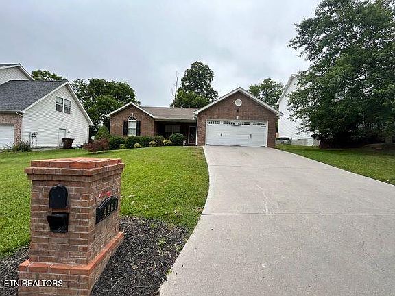 2nd image of 4461 Aylesbury Dr
