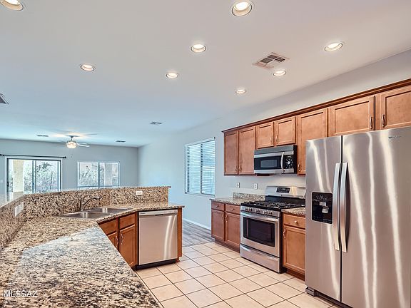 2nd image of 11135 W Willow Field Dr