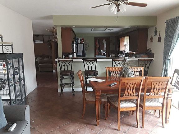 5th image of 3559 McClaflin Dr