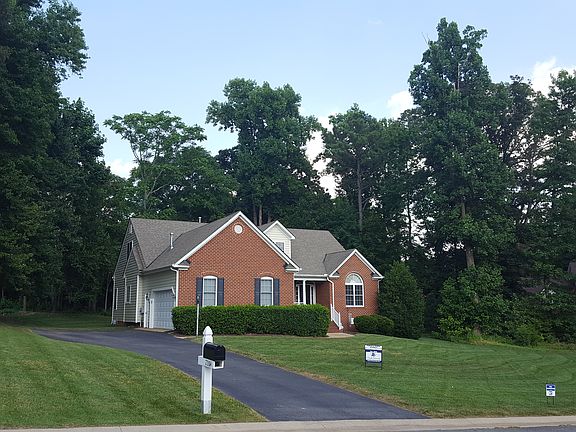 2nd image of 7204 History Ln