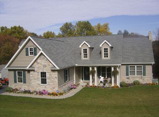 83 Mexico Rd, Pine Grove, PA 17963