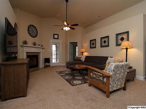 5th image of 6902 Breyerton Way SE