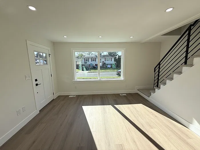 4 bed, 2.0 bath, $2,650 — Photo 4