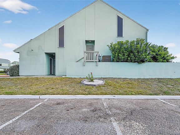 4th image of 14300 Aloha St APT 138